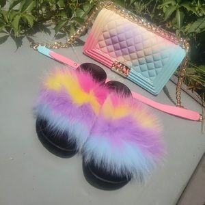 Fur Slide w/ Purse